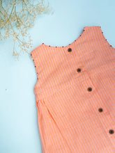 Load image into Gallery viewer, Vintage Bow Dress For Girls | Handwoven Cotton