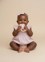 Load image into Gallery viewer, Organic Cotton Baby Romper for Girls - Pink Heart