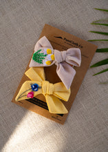 Load image into Gallery viewer, Summer Floral - Embroidery Clip Set of Two