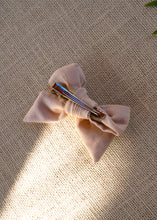 Load image into Gallery viewer, Summer Floral - Embroidery Clip Set of Two