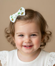 Load image into Gallery viewer, Bumble Bee Embroidered Cotton Hair Bows for Kids