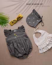Load image into Gallery viewer, It is an organic baby romper set which has four pieces in total with a leaf aside.