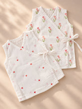Load image into Gallery viewer, Block Printed Muslin Jablas for Newborns | Pink Floral and Heart
