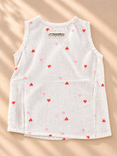 Load image into Gallery viewer, Block Printed Muslin Jablas for Newborns | Pink Floral and Heart
