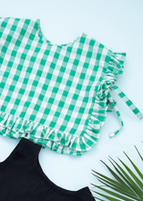 Load image into Gallery viewer, Cotton Ruffle Baby Bib -Green
