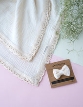 Load image into Gallery viewer, Newborn Mini Lace Bow | Headband | Off White

