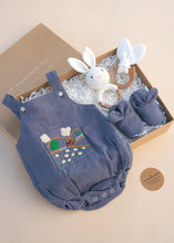Load image into Gallery viewer, Organic Cotton Muslin Baby Boy Gift Hamper | The Cozy Sheep
