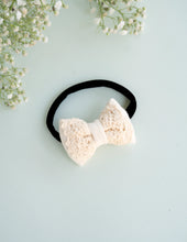 Load image into Gallery viewer, Newborn Mini Lace Bow | Headband | Off White
