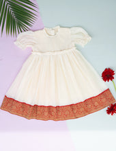 Load image into Gallery viewer, Traditional Silk Border Dress for Girls | Puff Sleeve | Tiny Pattu Pavadai
