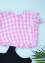 Load image into Gallery viewer, Cotton Ruffle Baby Bib -Pink
